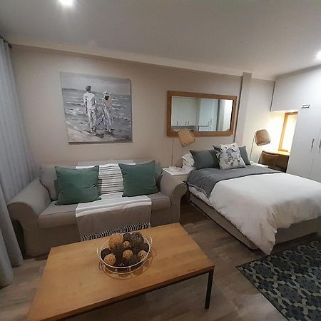 Shipsbell 5B Apartment St Francis Bay Ngoại thất bức ảnh